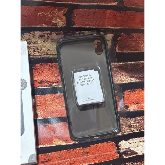 Richmond & Finch Brown Camouflage iPhone 6.5 screen Case - Picture 2 of 5